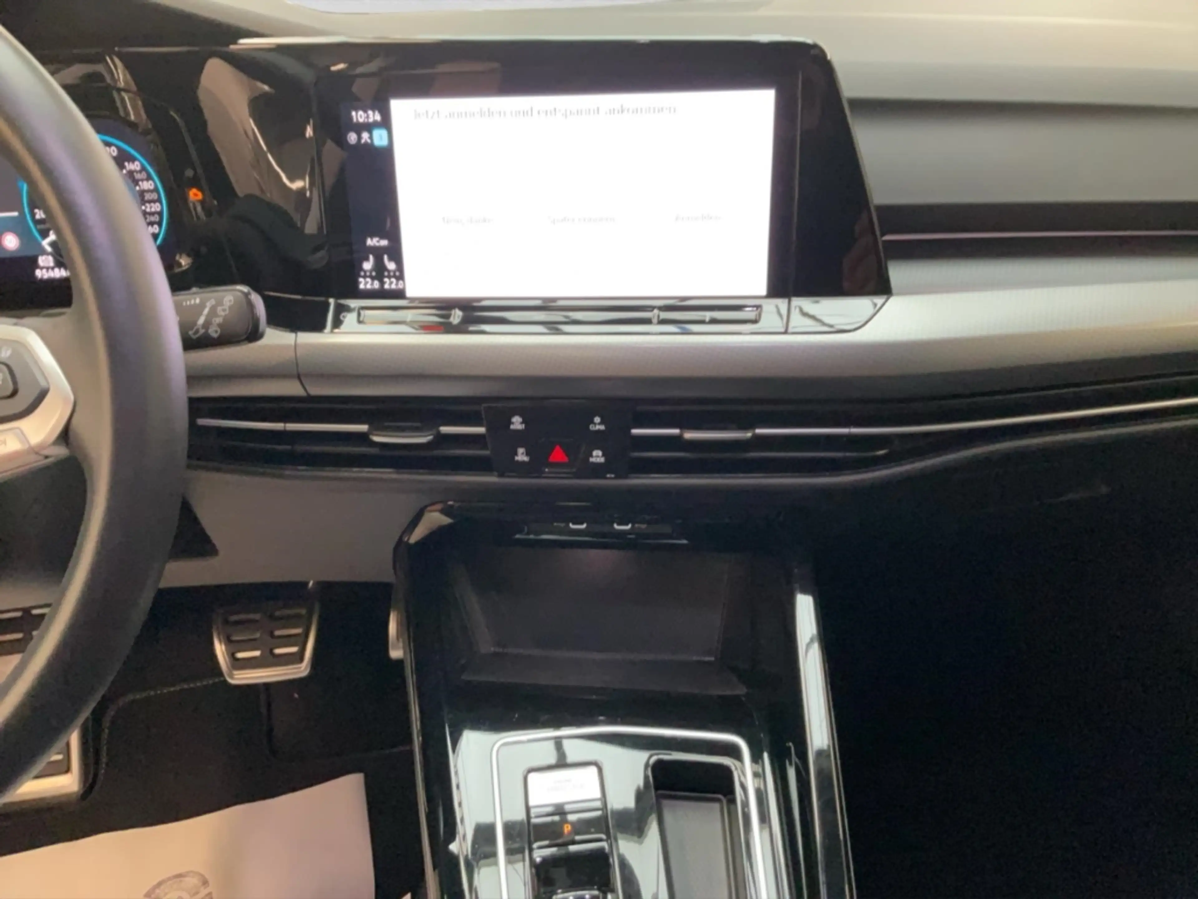 Volkswagen Golf Variant VIII Alltrack 2.0 TDI 4Motion Alu Matrix-LED AHK P — photo 15