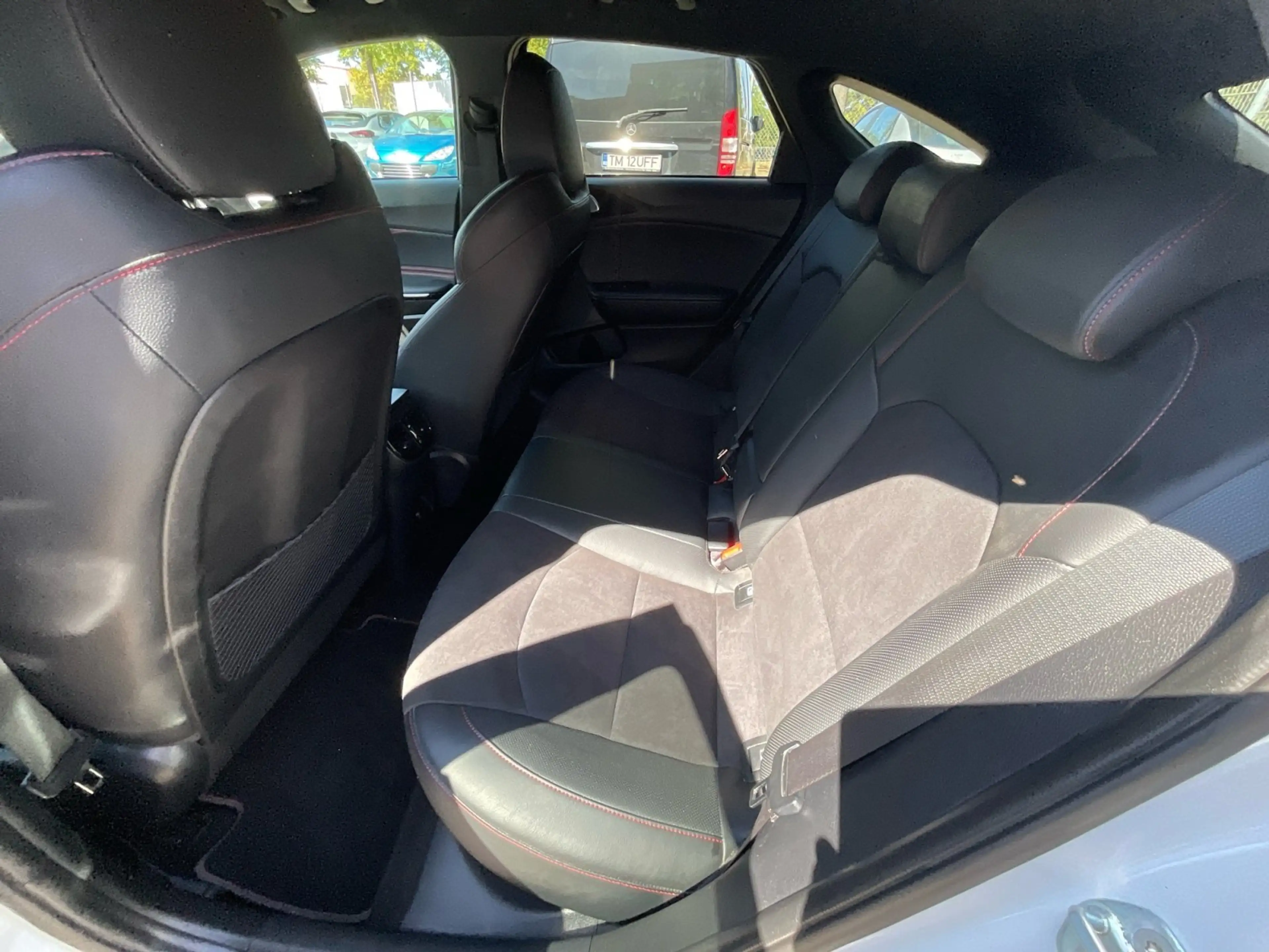 Kia ProCeed / pro_cee'd ProCeed 1.6 T-GDI GT ACC+LED+Navi+SHZ+Klimaauto — photo 13