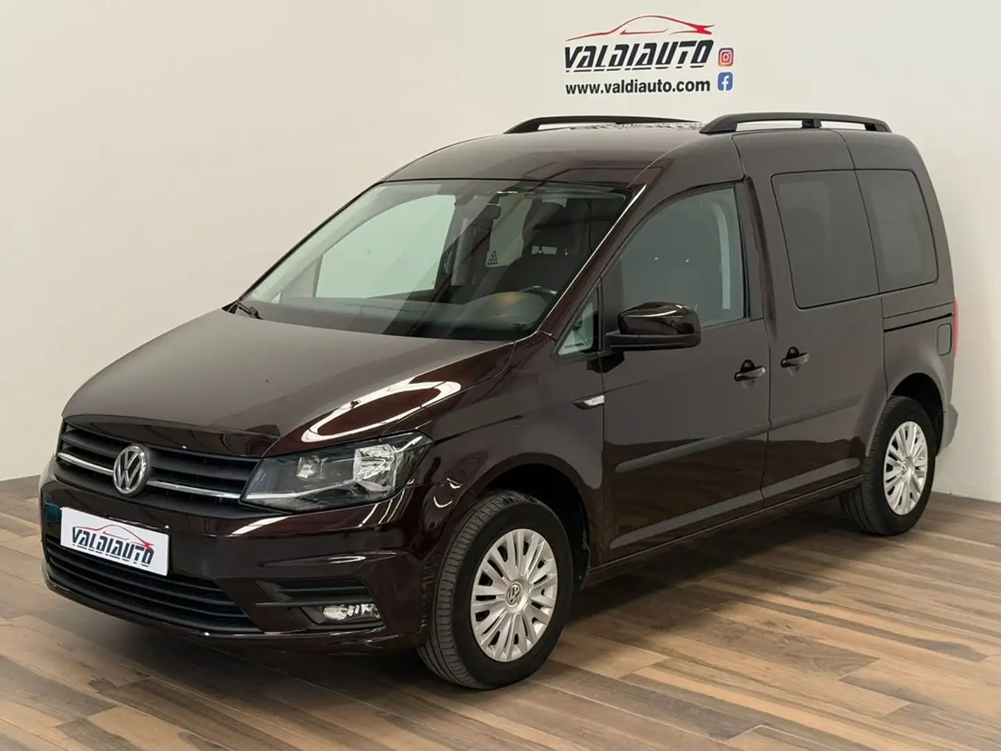 Volkswagen Caddy Beach 2.0 TDI SCR BMT 102CV Mauve - 1