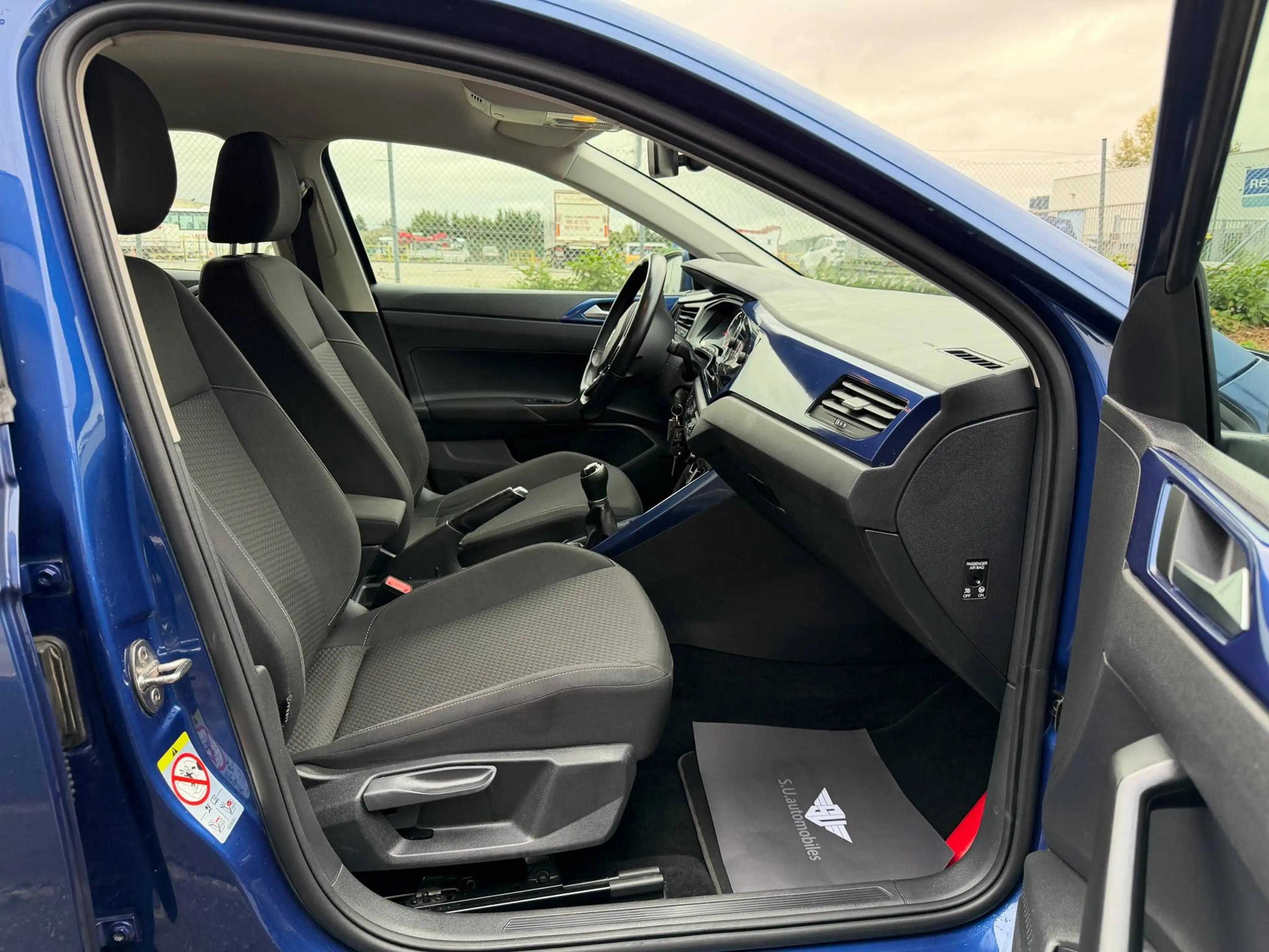 Volkswagen Polo 1.0Tsi R-LINE - CarPlay/Pdc/Cruise/Jantes/Clim/GAR12M — photo 8