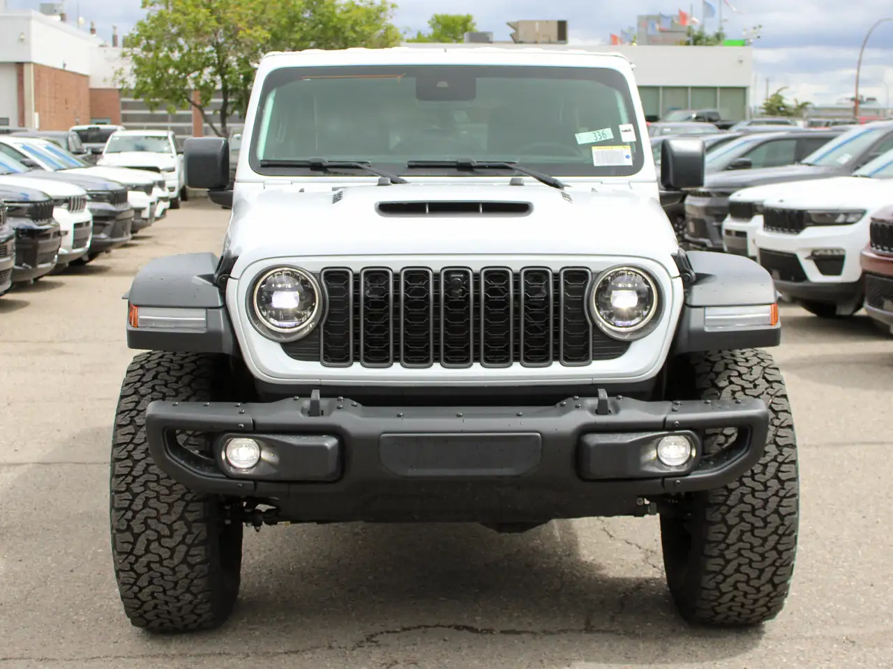 Jeep Wrangler снимка Jeep Wrangler