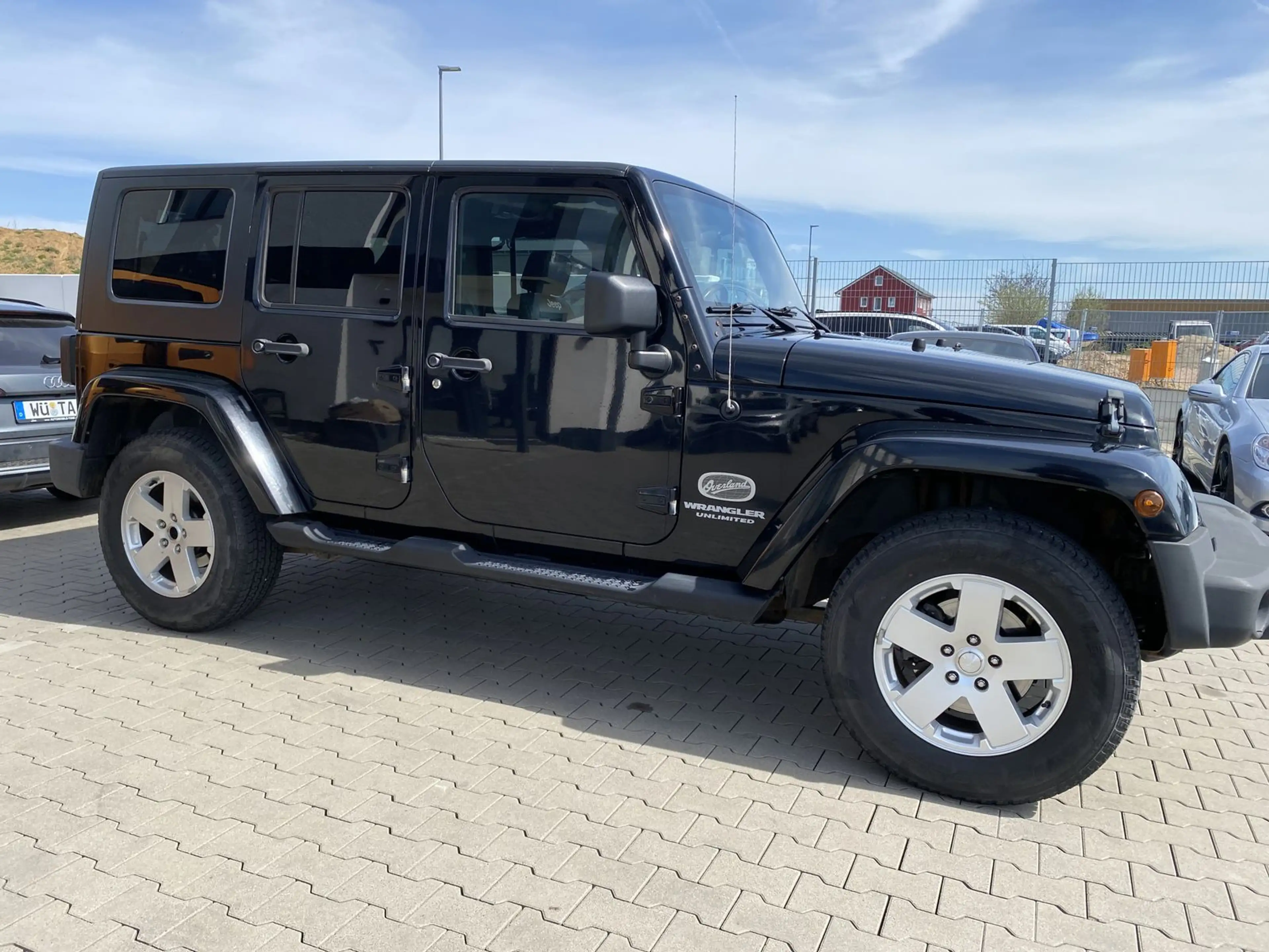 Jeep Wrangler Sahara/Leder/Navi/TÜN NEU/SOFTTOP — photo 9