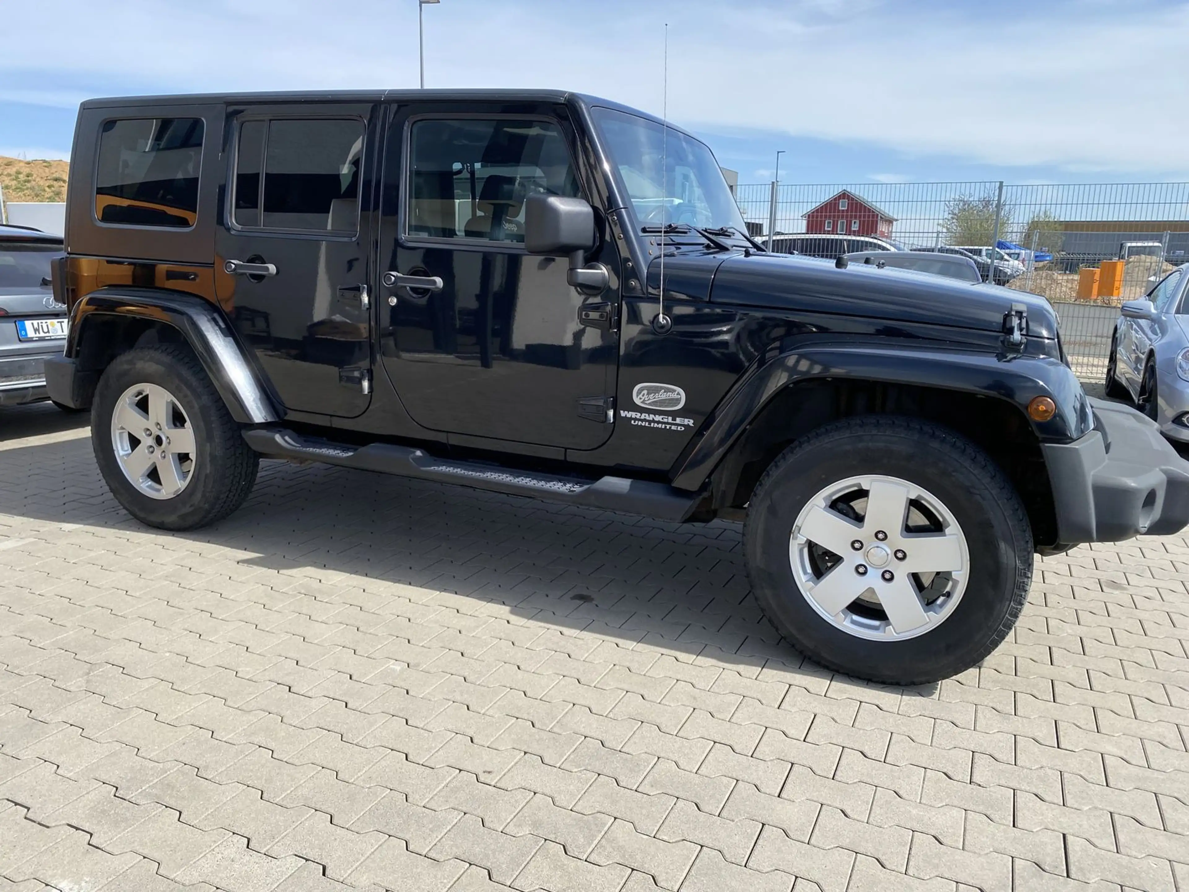 Jeep Wrangler Sahara/Leder/Navi/TÜN NEU/SOFTTOP — photo 6