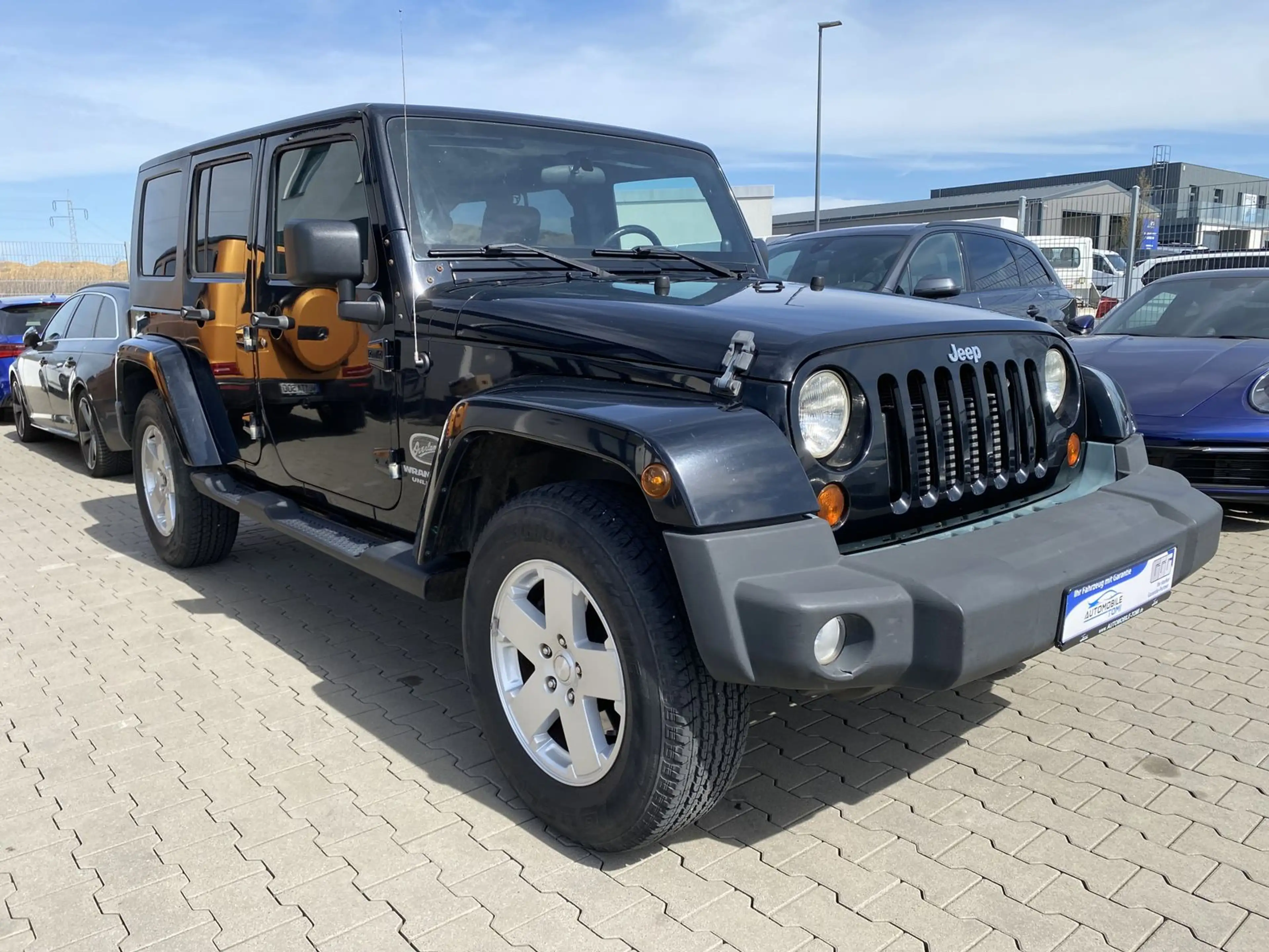 Jeep Wrangler Sahara/Leder/Navi/TÜN NEU/SOFTTOP — photo 5