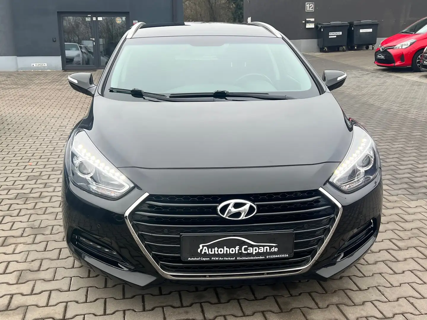 Hyundai i40 i40 cw Trend/Automatik/Navi/R-Kamera/SHZ/AHK/PDC Noir - 2