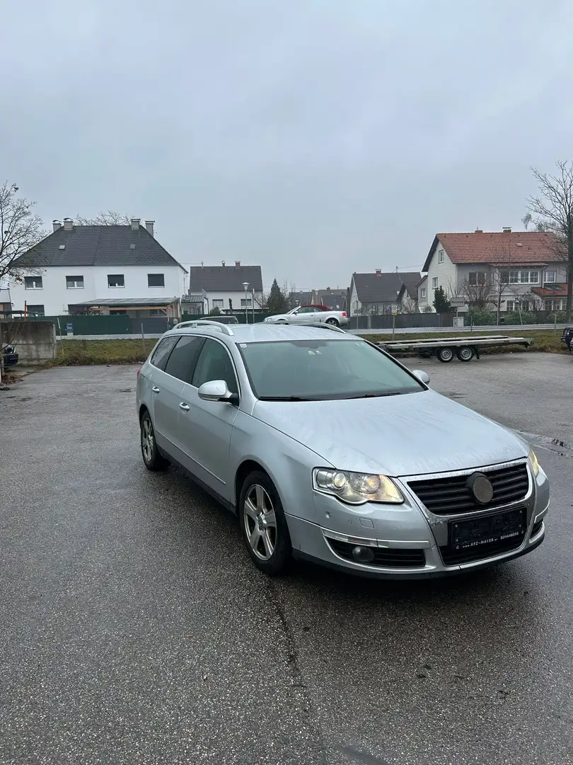 Volkswagen Passat Variant 2.0 Highline TDI DPF 4Motion - 2