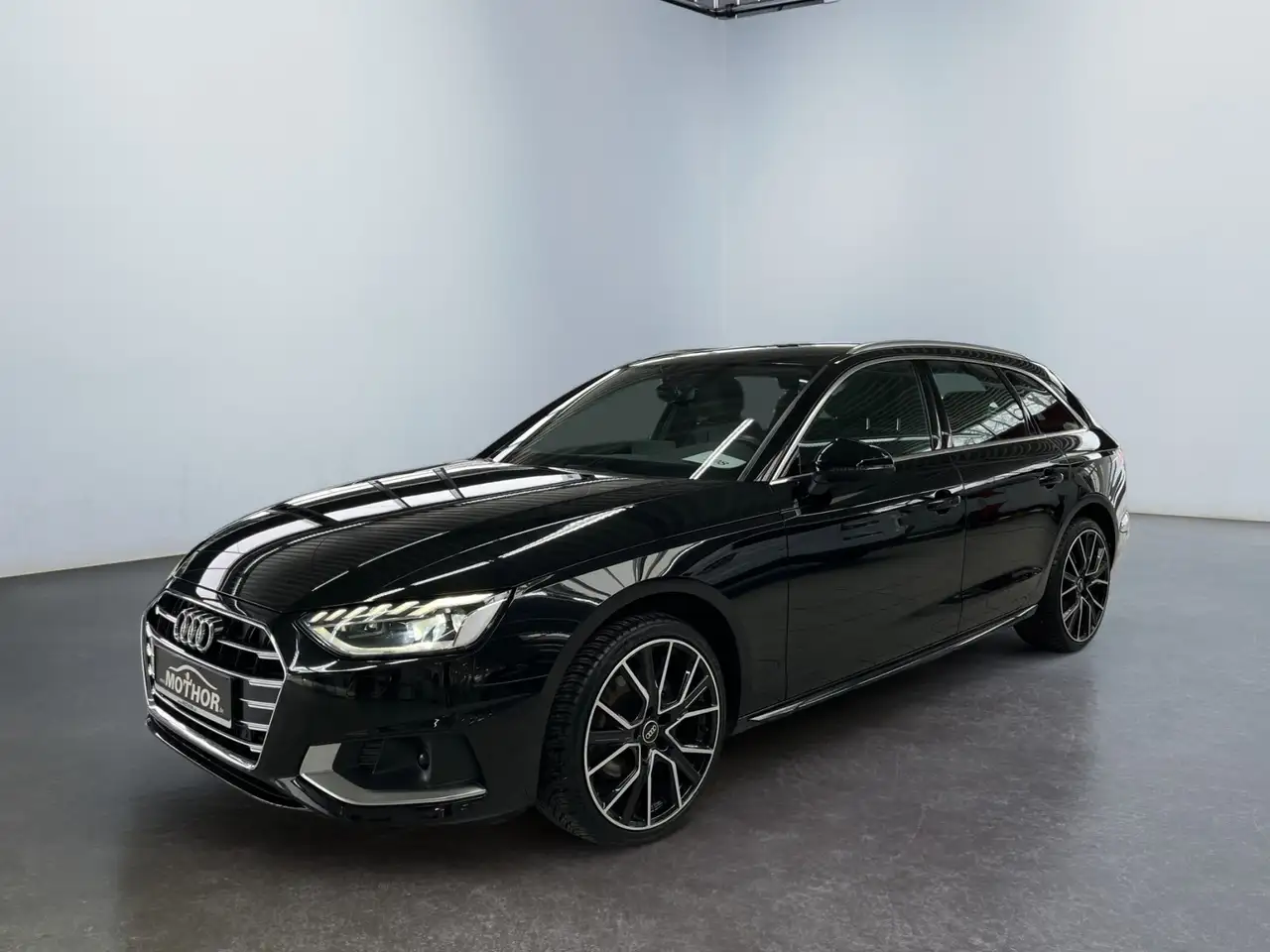 Audi A4 Avant Advanced 35 2.0 TFSI Rckfahrkamera — миниатюра 1