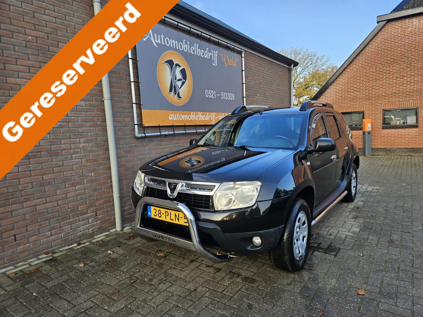 Dacia Duster 1.6 Lauréate 2wd Noir - 1