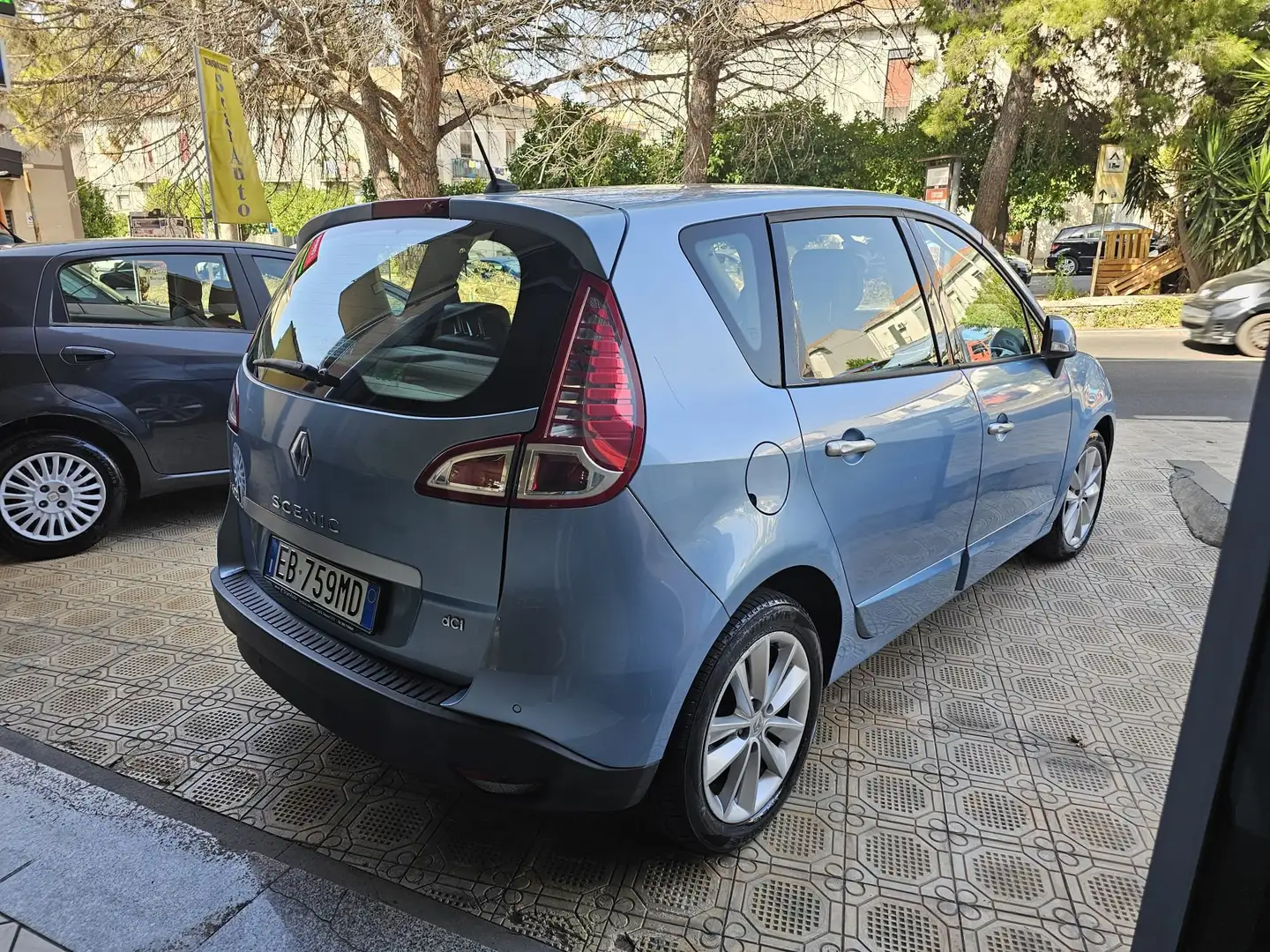Renault Scenic X-Mod Blu/Azzurro - 2