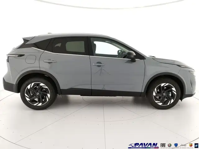 Nissan Qashqai view 5