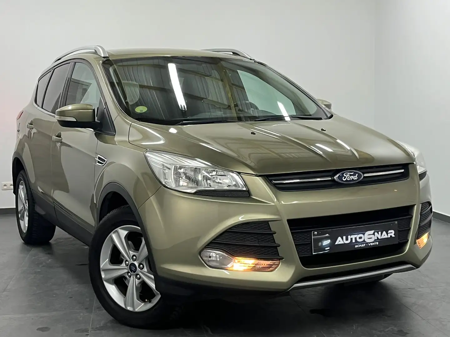 Ford Kuga Kuga 2.0 TDCi - Airco - Navi - 1erMain - Carnet Vert - 1