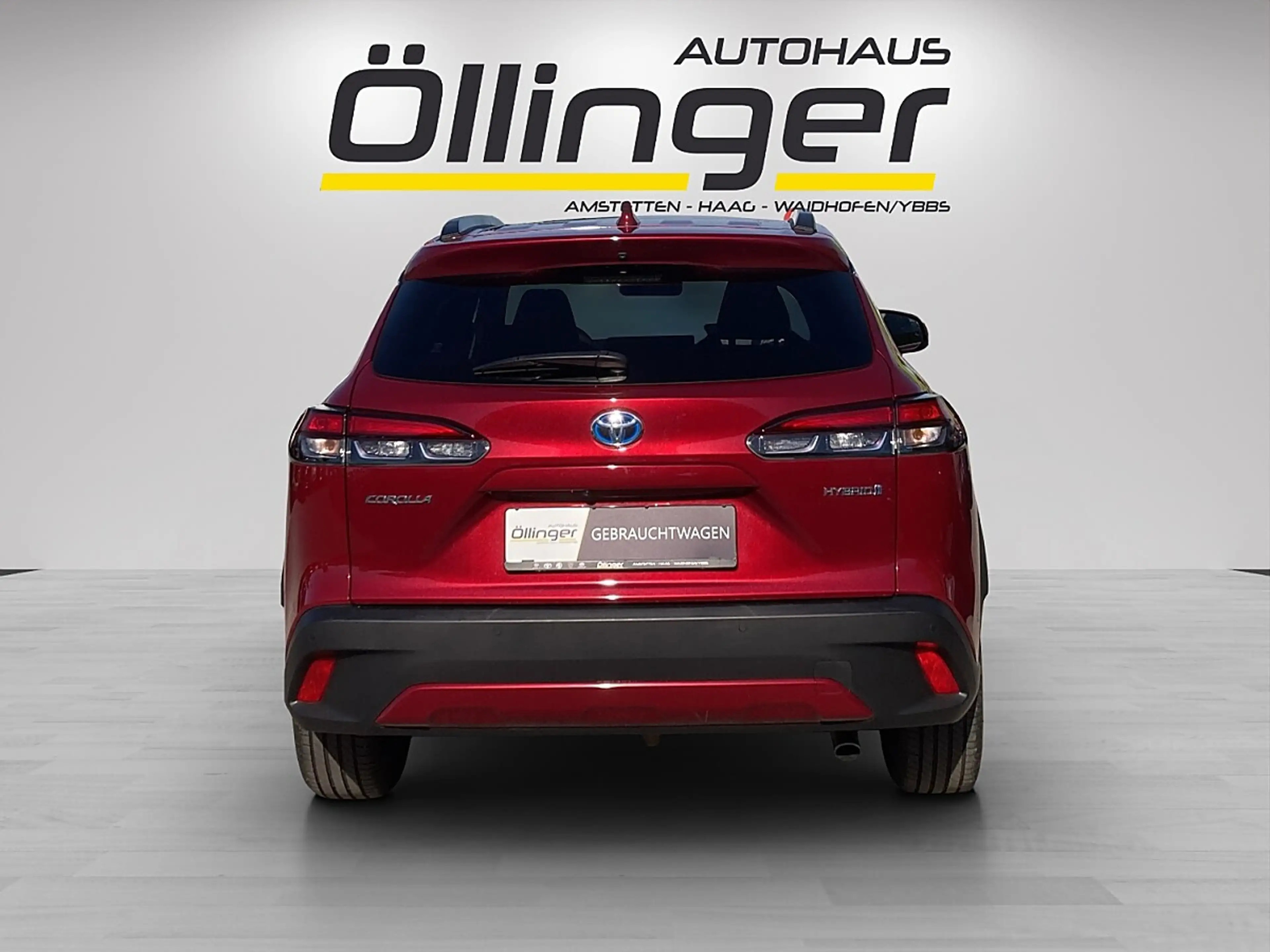 Toyota Corolla Cross 2,0 Hybrid Lounge 2WD — photo 5