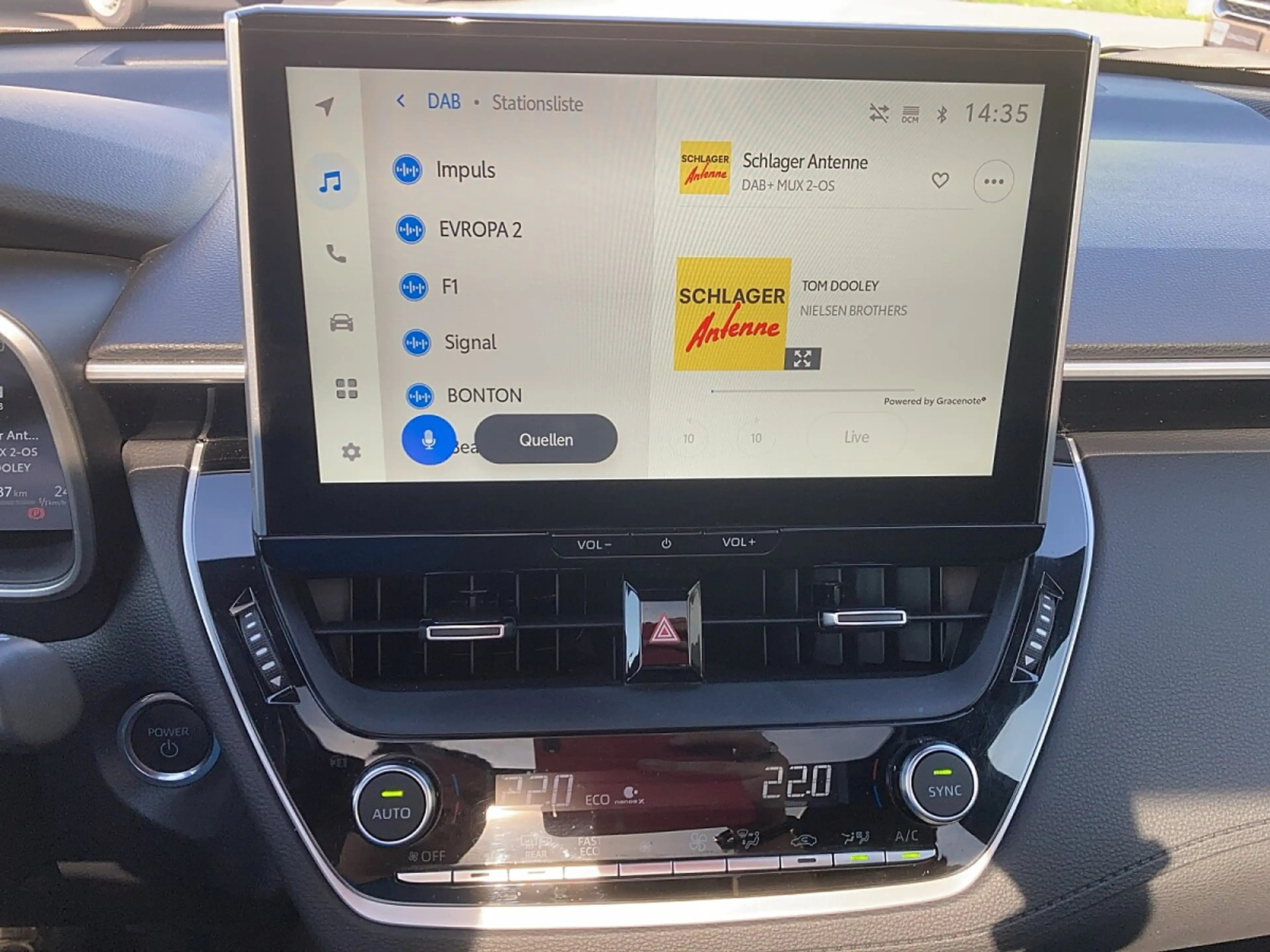 Toyota Corolla Cross 2,0 Hybrid Lounge 2WD — photo 10