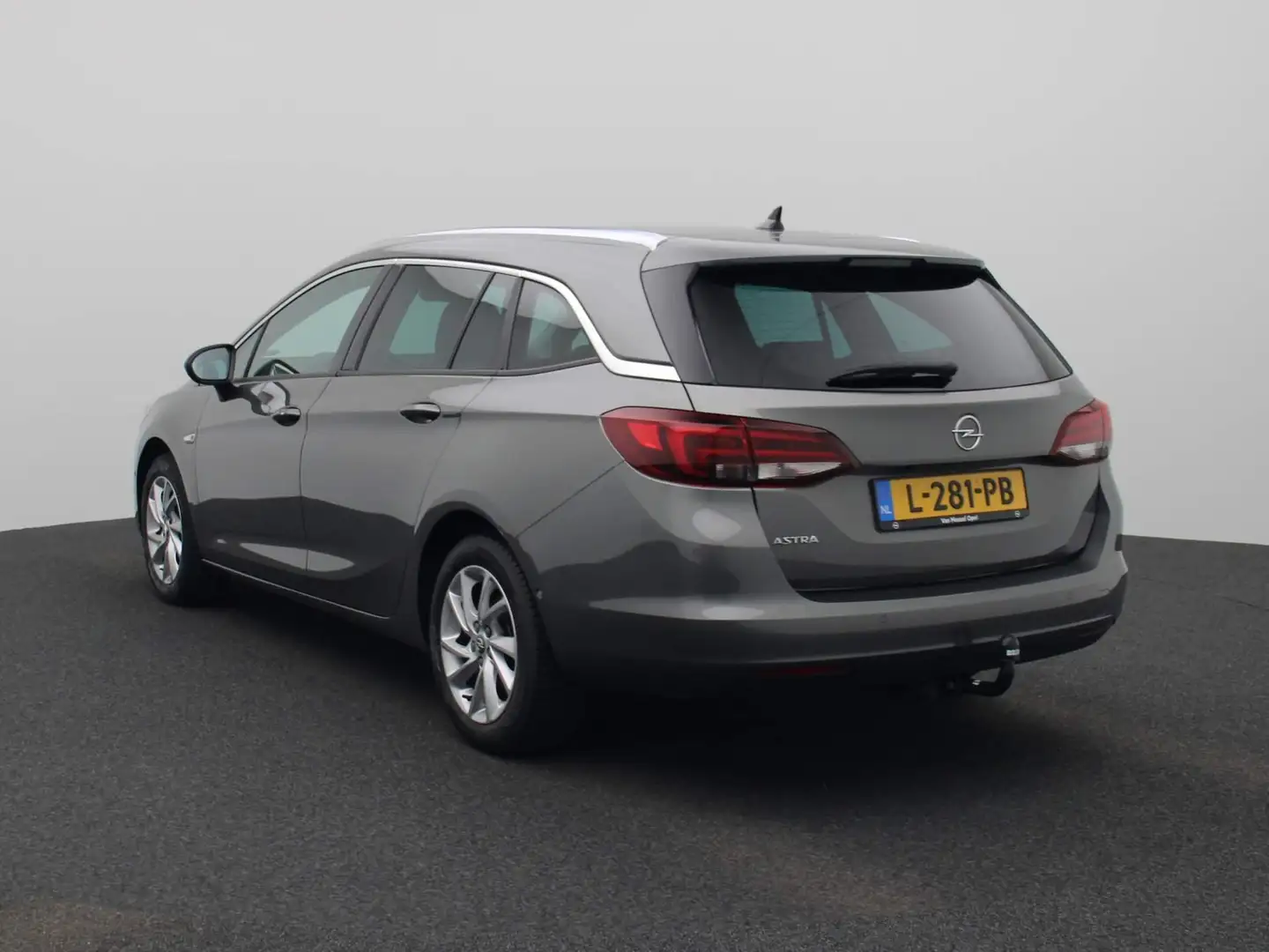 Opel Astra Sports Tourer 1.2 Business Elegance | Navi | ECC | Grijs - 2