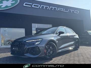 SPB TFSI quattro S tronic