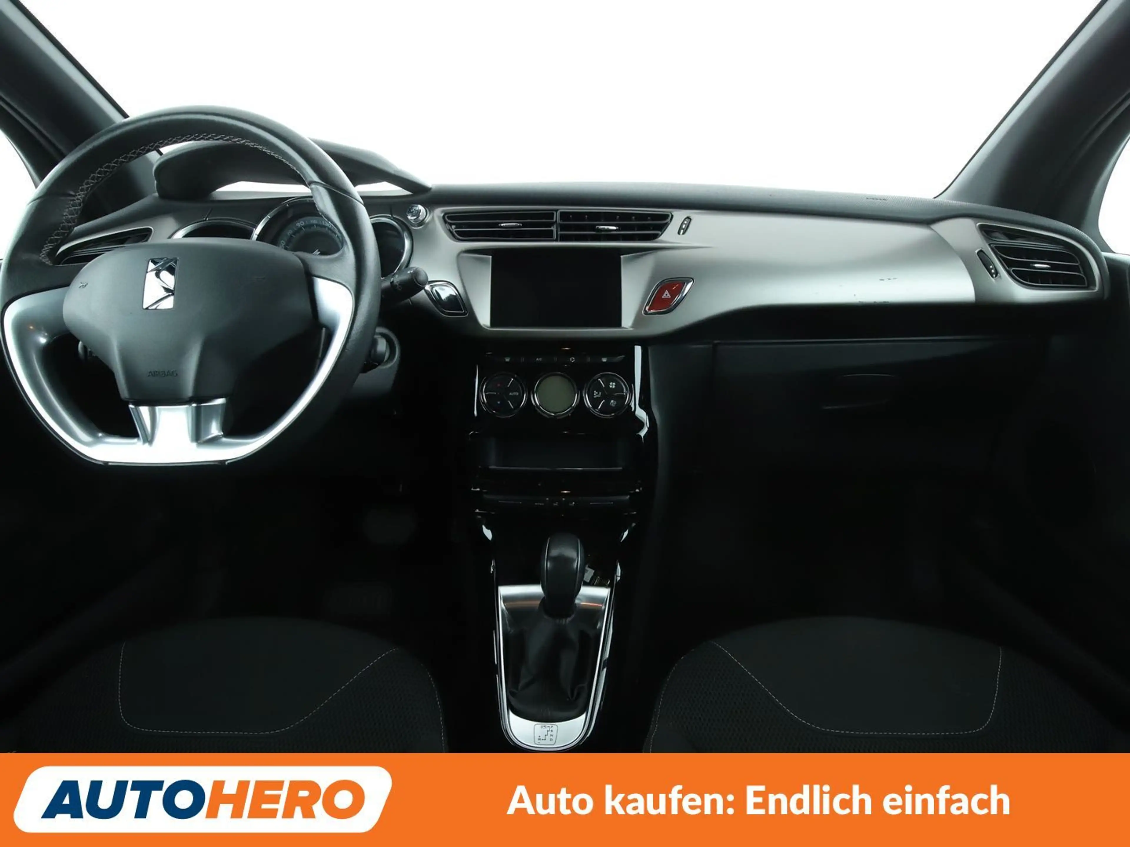 DS Automobiles DS 3 1.2 PureTech SoChic Aut.*LED*TEMPO*PDC*SHZ* — photo 12