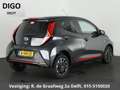 Toyota Aygo 1.0 VVT-i X-Fun Sport + Coral Red Pack | 1e eigena Grijs - thumbnail 3