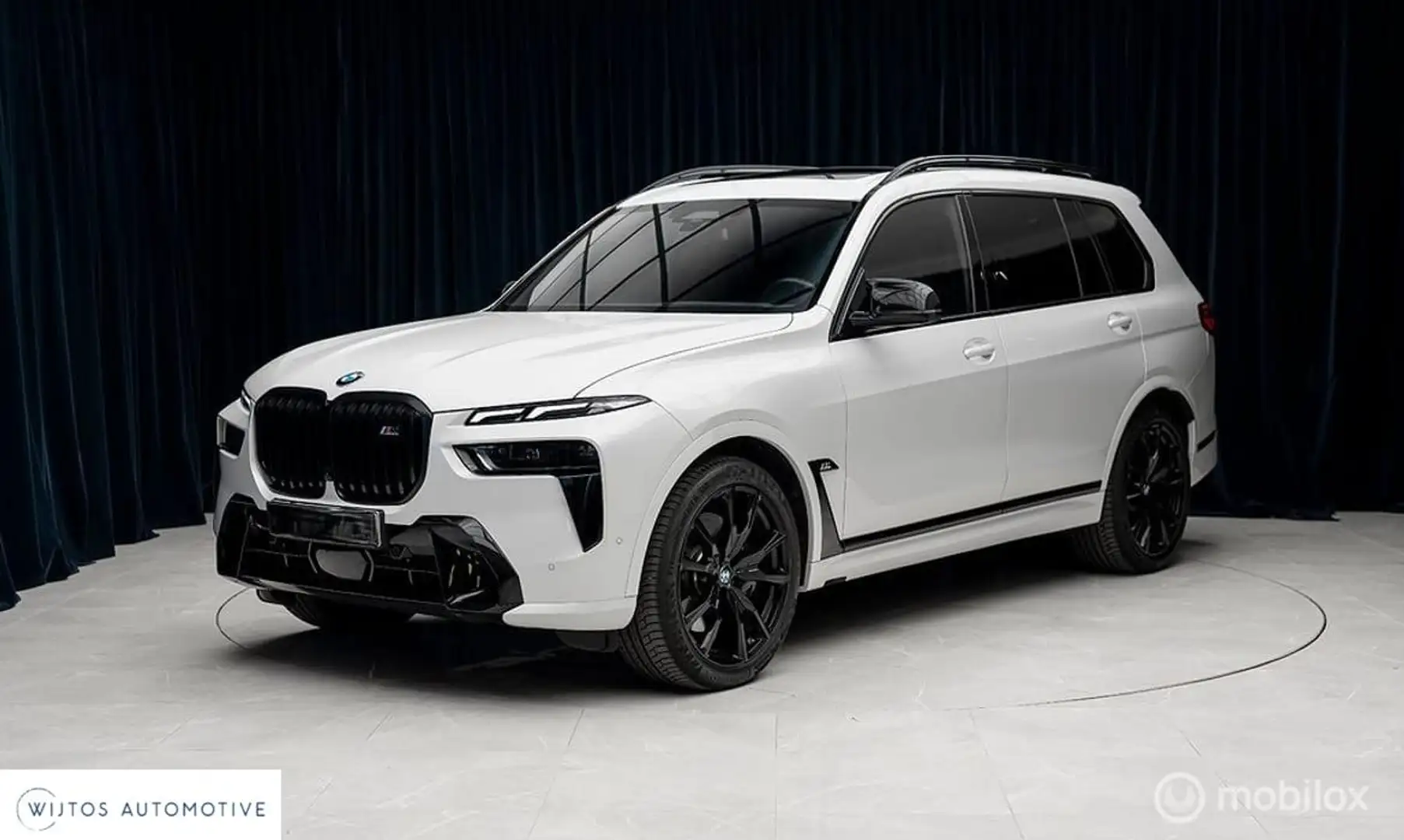 BMW X7 M60i xDrive, massage, pano, B&W, M-Sport Pro, trek Wit - 1