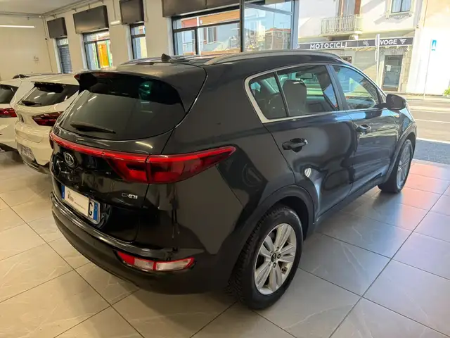 Kia Sportage view 4
