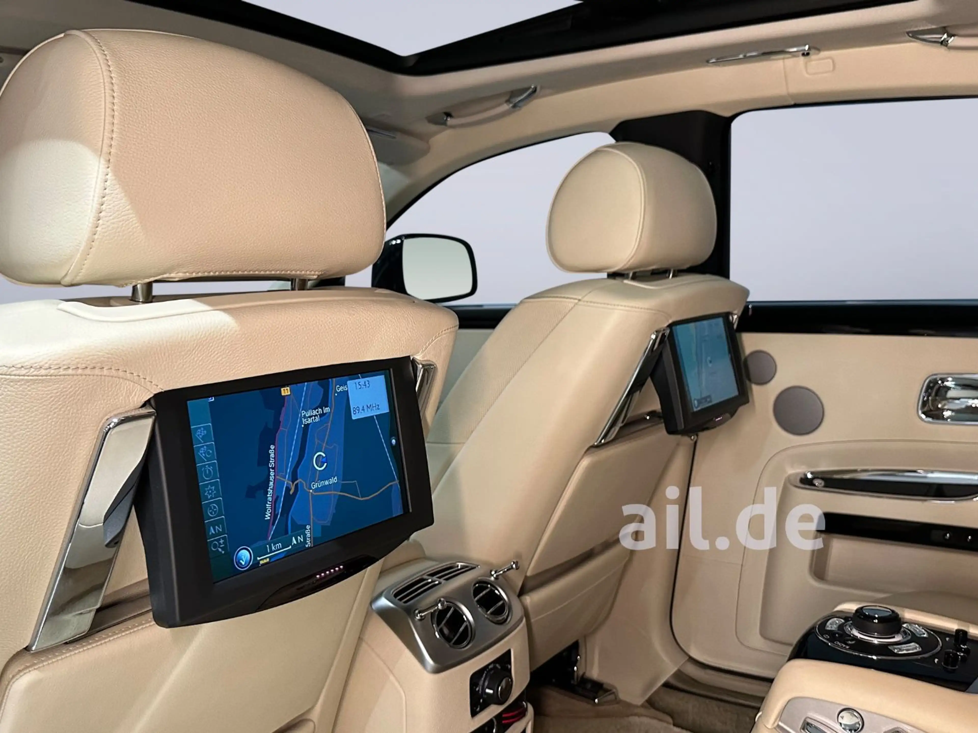 Rolls-Royce Ghost EWB 6.6 V12 Automatik — photo 5