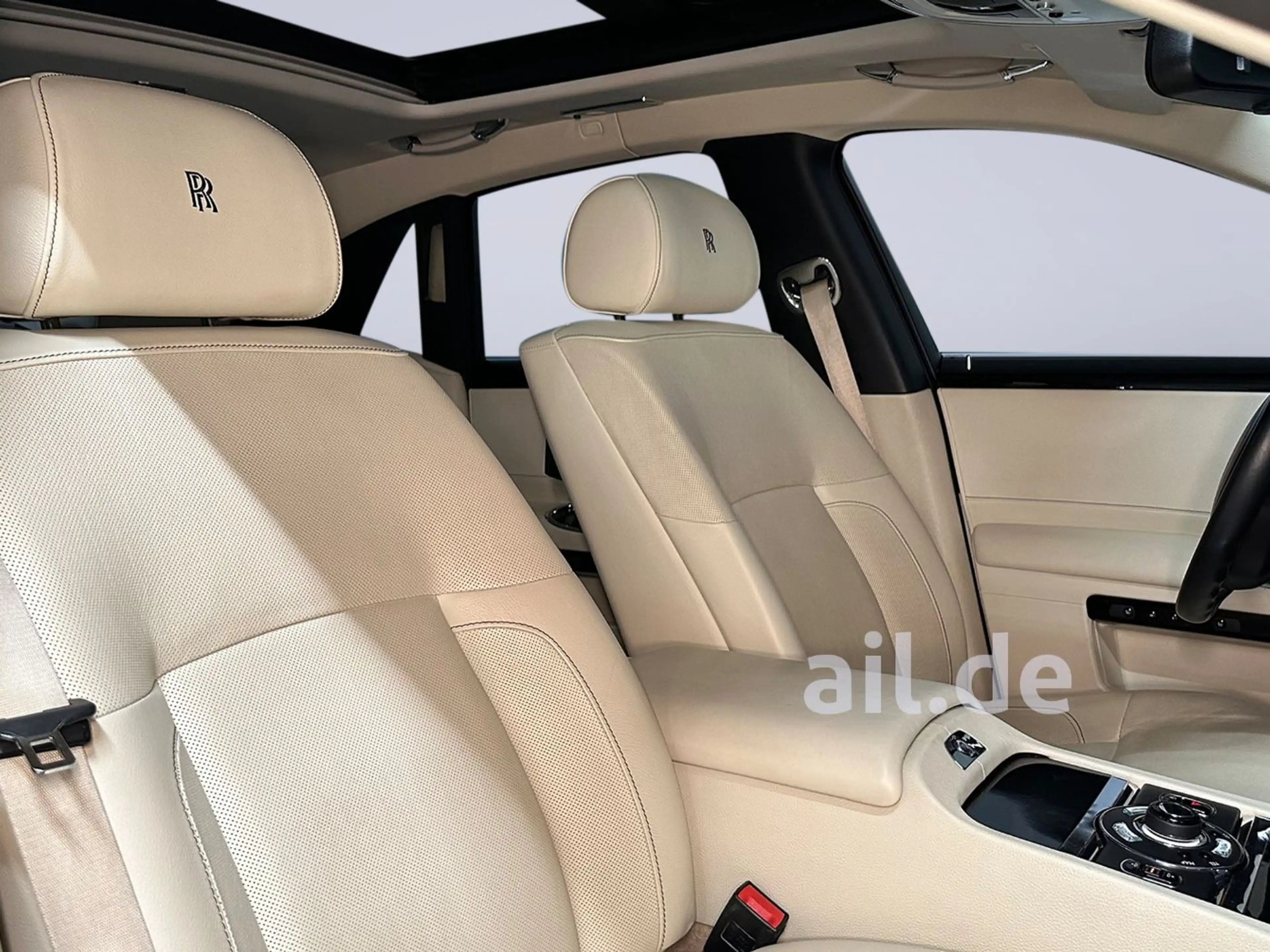 Rolls-Royce Ghost EWB 6.6 V12 Automatik — photo 11