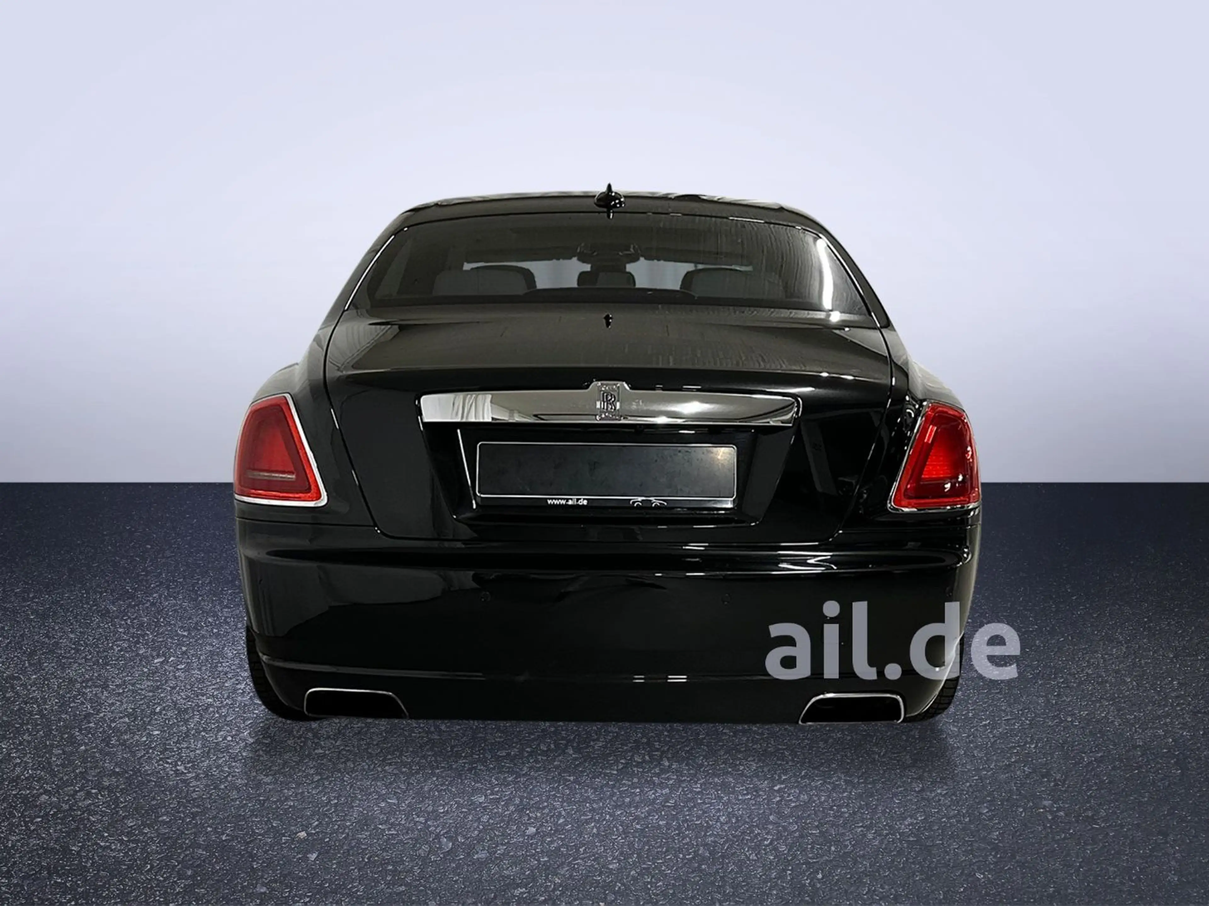 Rolls-Royce Ghost EWB 6.6 V12 Automatik — photo 2