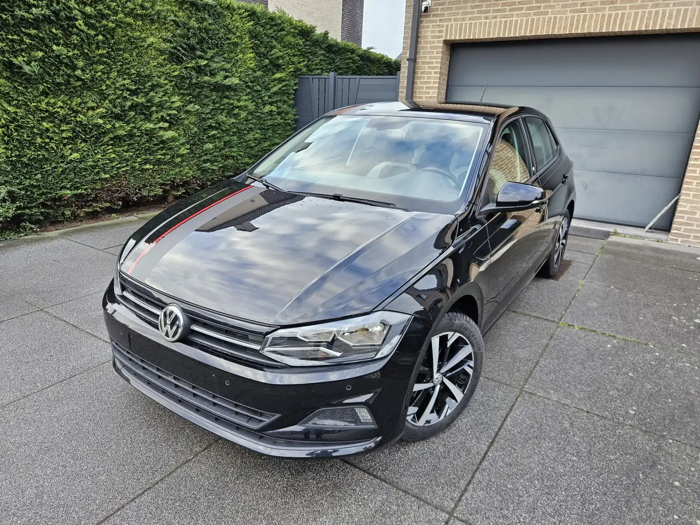 Volkswagen Polo 1.2 TSI / * Edition BEATSAUDIO * / *NAVI - LED * - 1