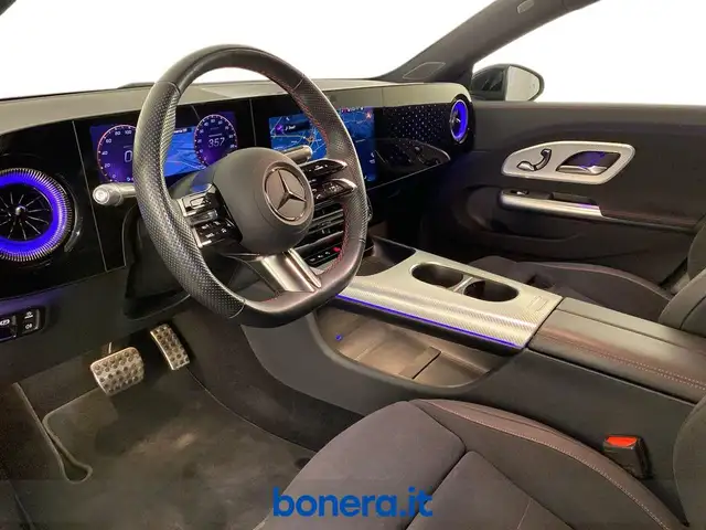 Mercedes-Benz CLA view 10