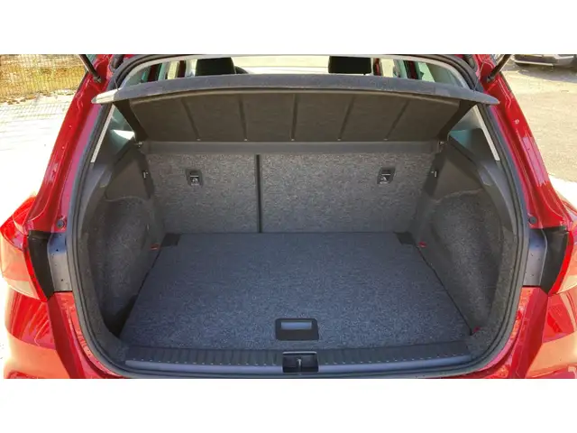 Seat Arona view 12
