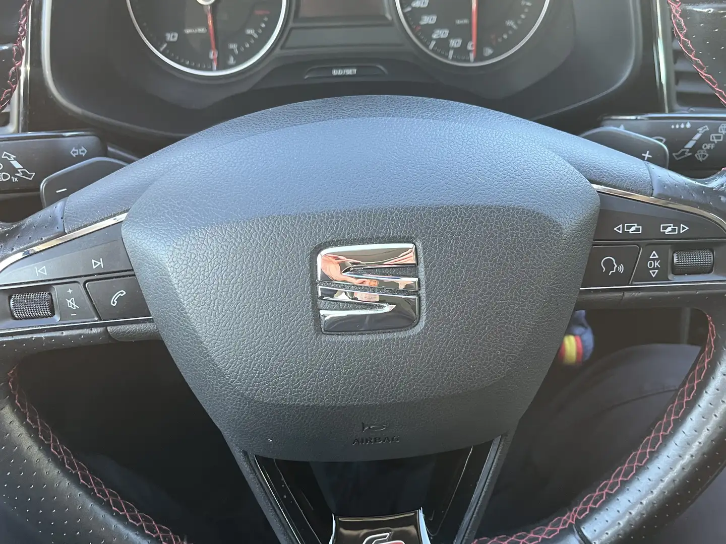 SEAT Leon León ST 2.0TDI CR S&S FR DSG 184 - 1