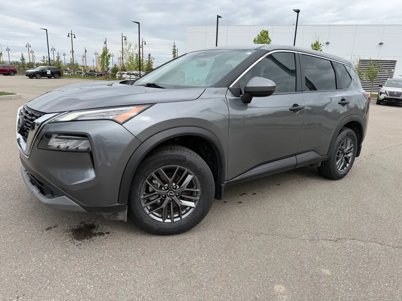 2023 Nissan Rogue S — photo 1