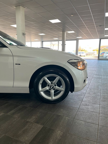 BMW 116 i Urban Line PDC Sitzheizung Bluetooth 1.HD — photo 7