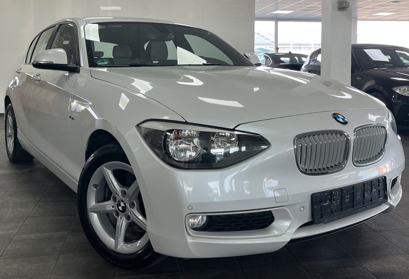 BMW 116 i Urban Line PDC Sitzheizung Bluetooth 1.HD — photo 4