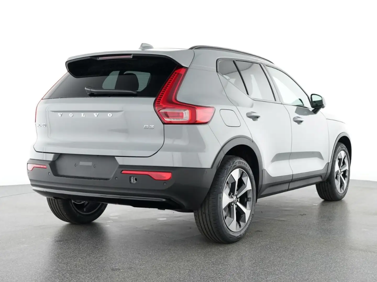 Volvo XC40 Plus Dark 2WD Digitales Cockpit Memory Sitze Sound Grau - 2