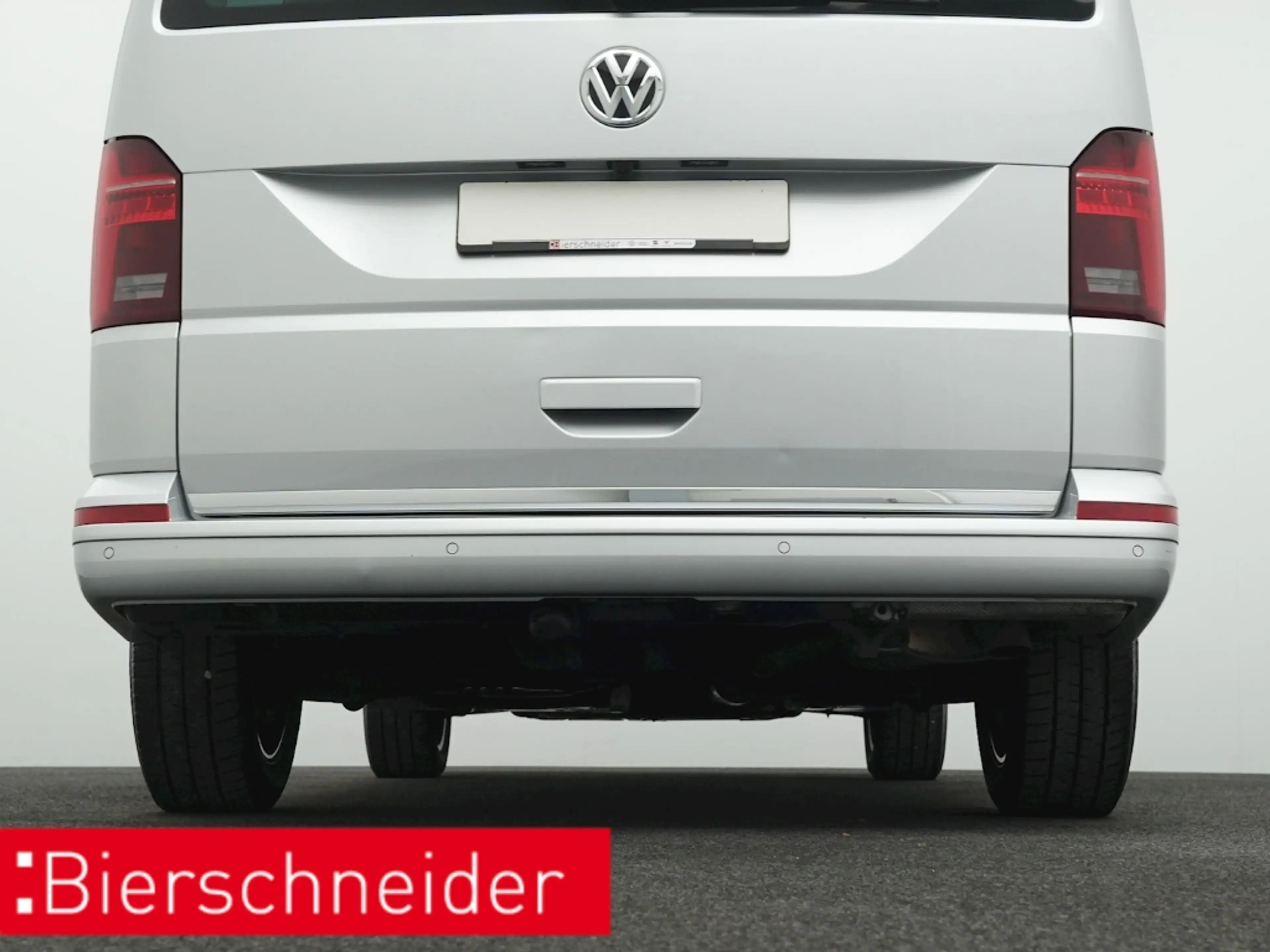 Volkswagen T6.1 Multivan 2.0 TDI DSG 4Mo. Comfortline AHK NAVI ACC LED ALU — photo 35