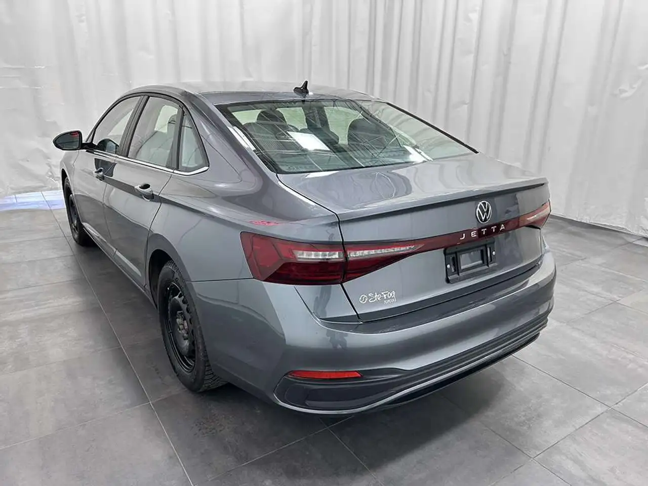 Volkswagen Jetta снимка Volkswagen Jetta