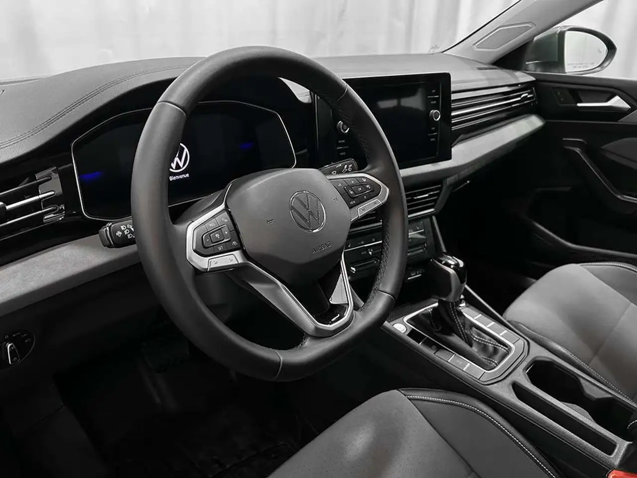 Volkswagen Jetta снимка Volkswagen Jetta