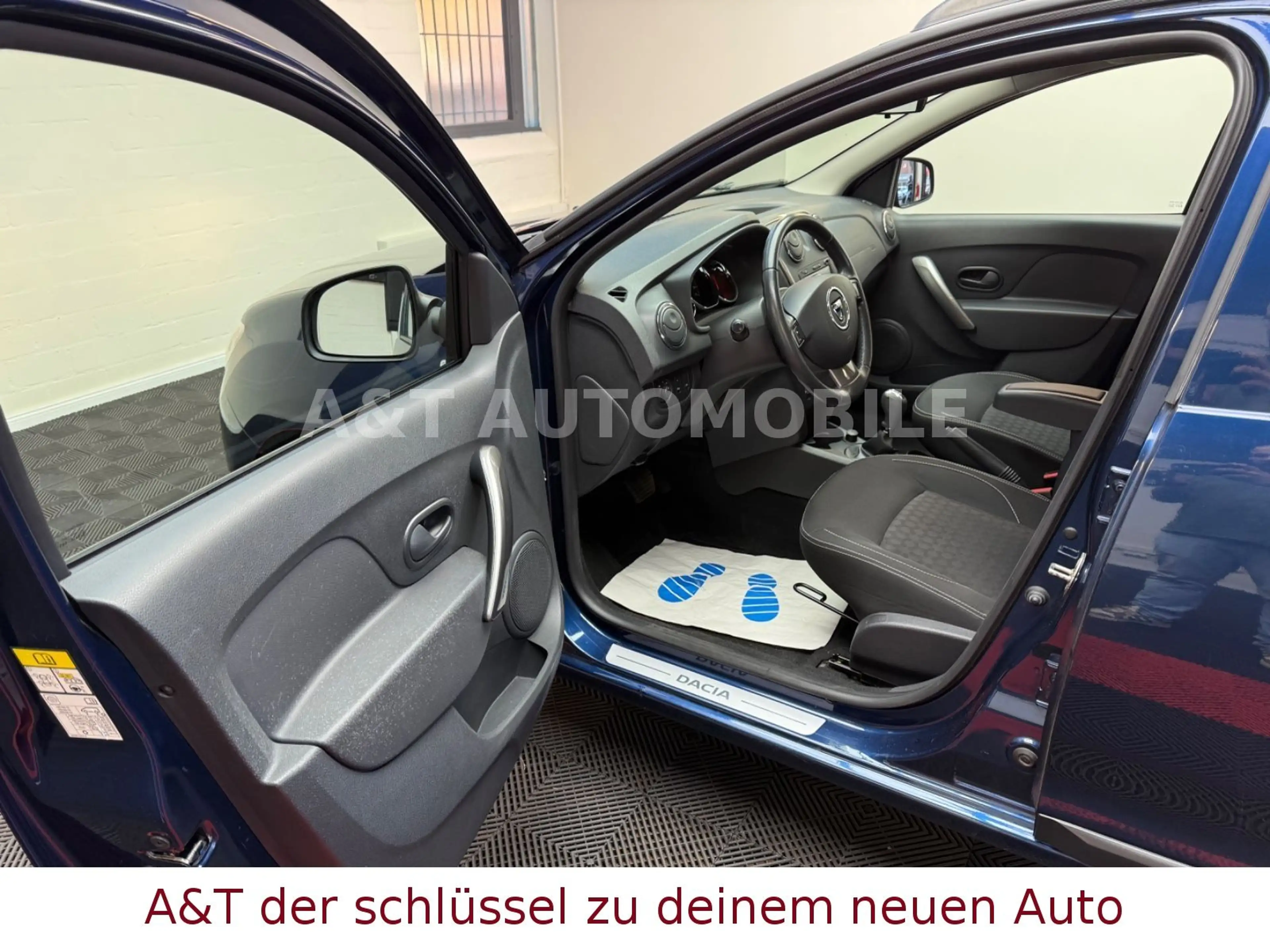 Dacia Logan MCV II Kombi Prestige.1HAND.KLIMA.NAVI.AHK — photo 13