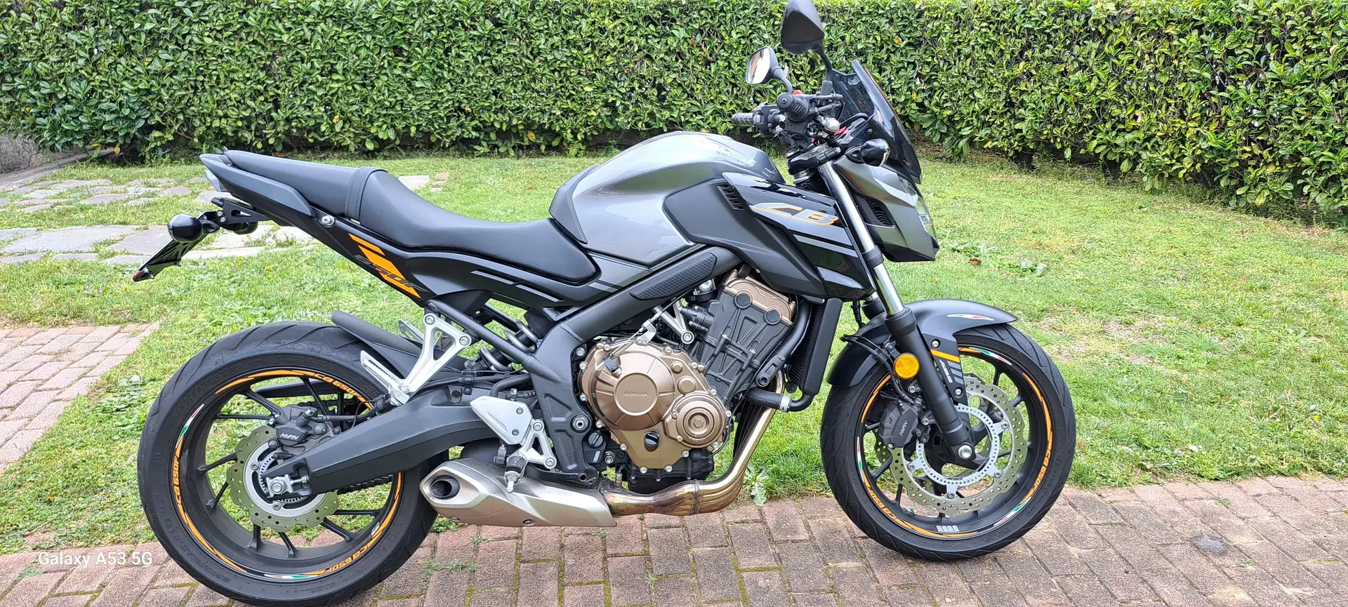 Honda CB 650 F - ABS Gri - 2