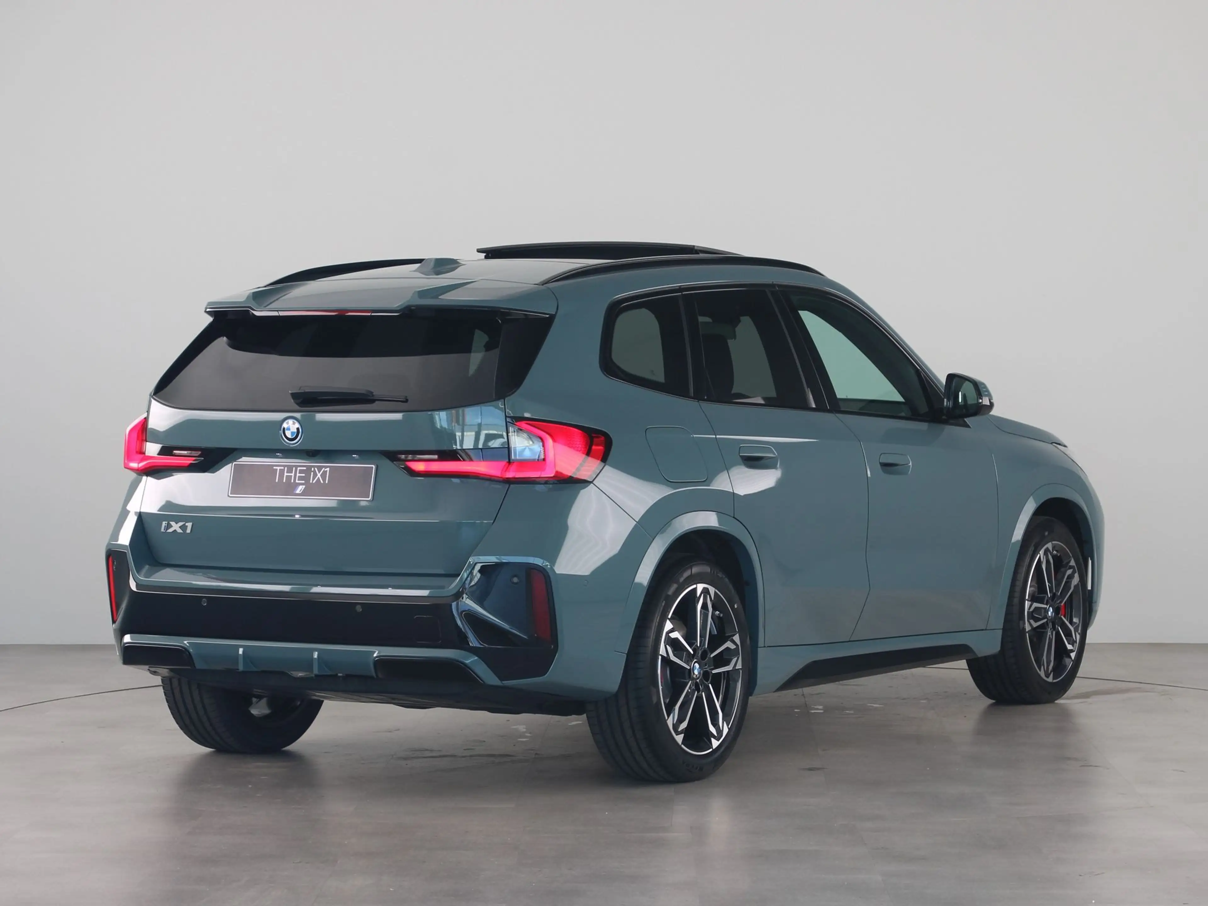 BMW iX1 eDrive20 67 kWh — photo 5
