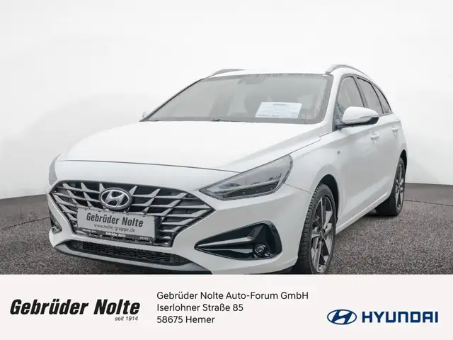 Hyundai i30 cw 1.0 Trend SHZ KAMERA NAVI FACEL. LED