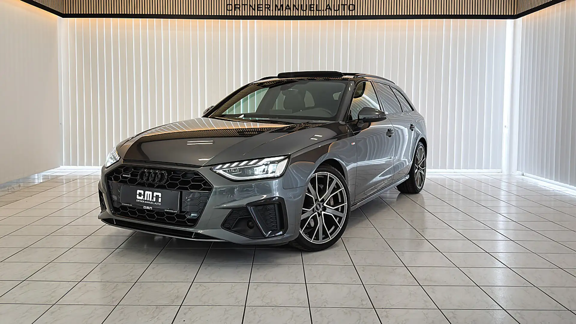 Audi A4 quattro 40 TDI 3xSline Matrix /Pano /Virtual Grau - 1