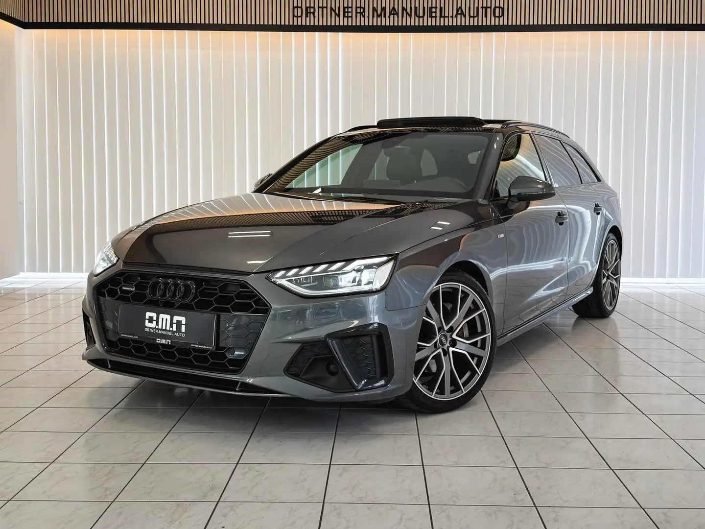 Audi A4 quattro 40 TDI 3xSline Matrix /Pano /Virtual Weiß - 1