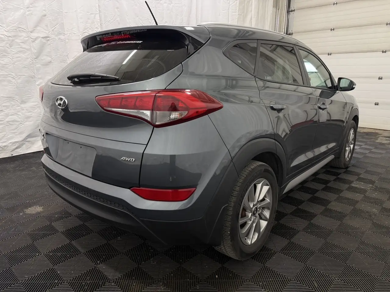 Hyundai TUCSON photo Hyundai TUCSON