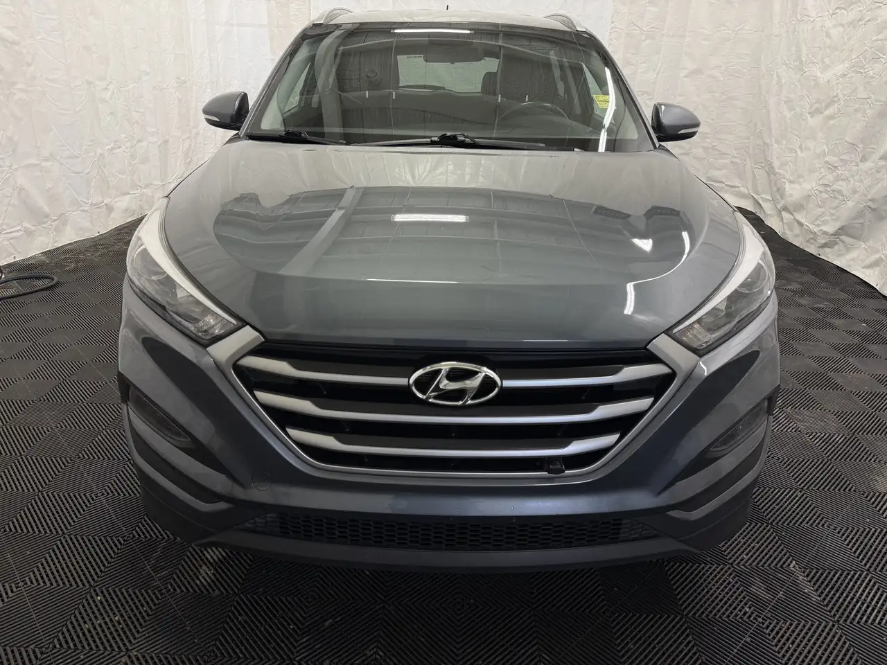 Hyundai TUCSON photo Hyundai TUCSON
