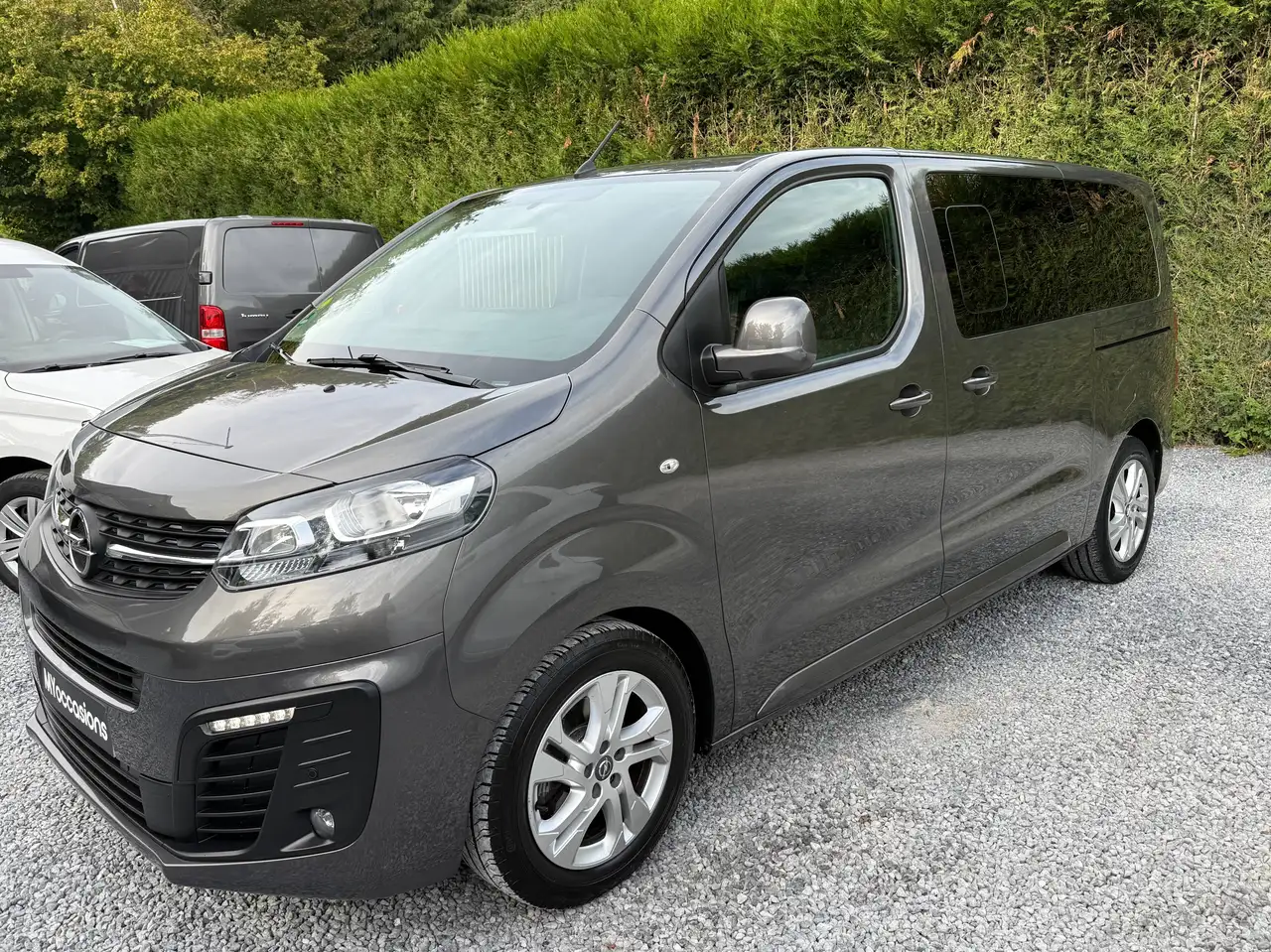 Opel Vivaro Vivaro Zafira Life 1.5 CDTi - 120 CHVX - 9 PLACES - EURO 6 D - A VOIR - — photo 1 of 15