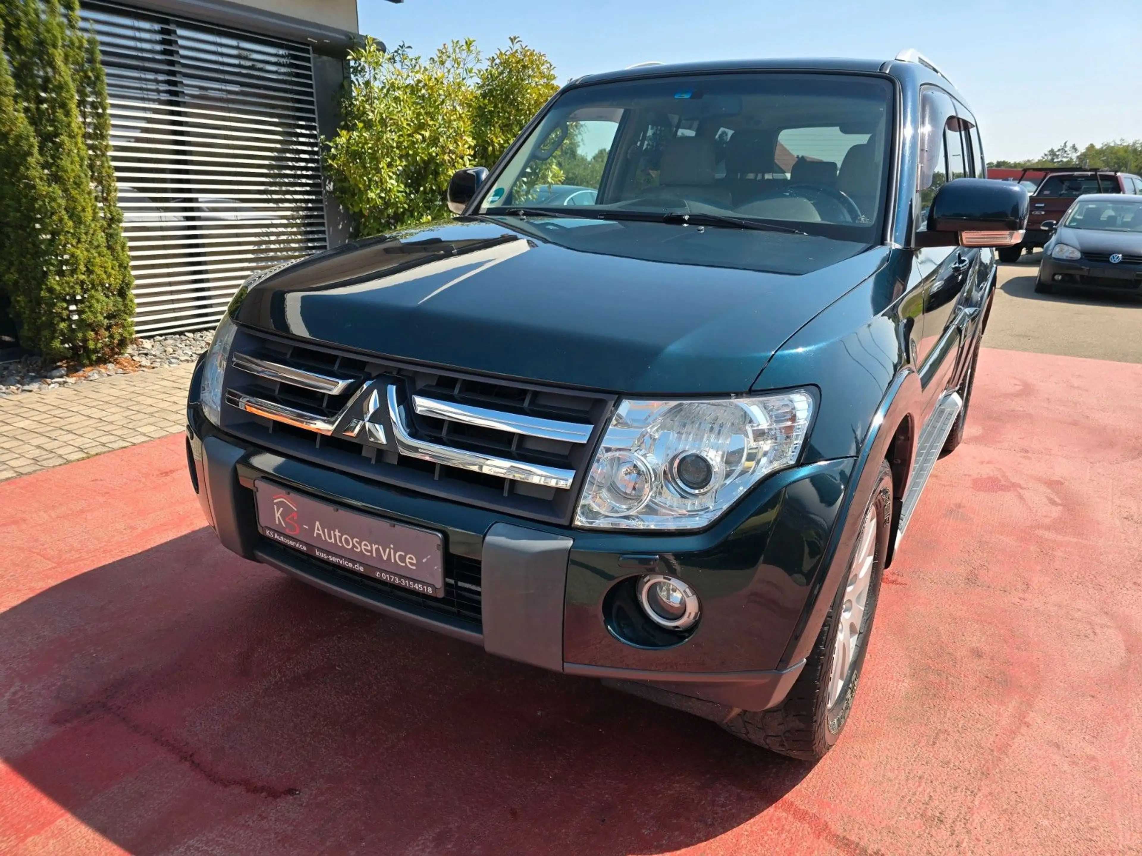 Mitsubishi Pajero 3.2 DI-D Instyle Pano/Navi/7-Sitzer — photo 9
