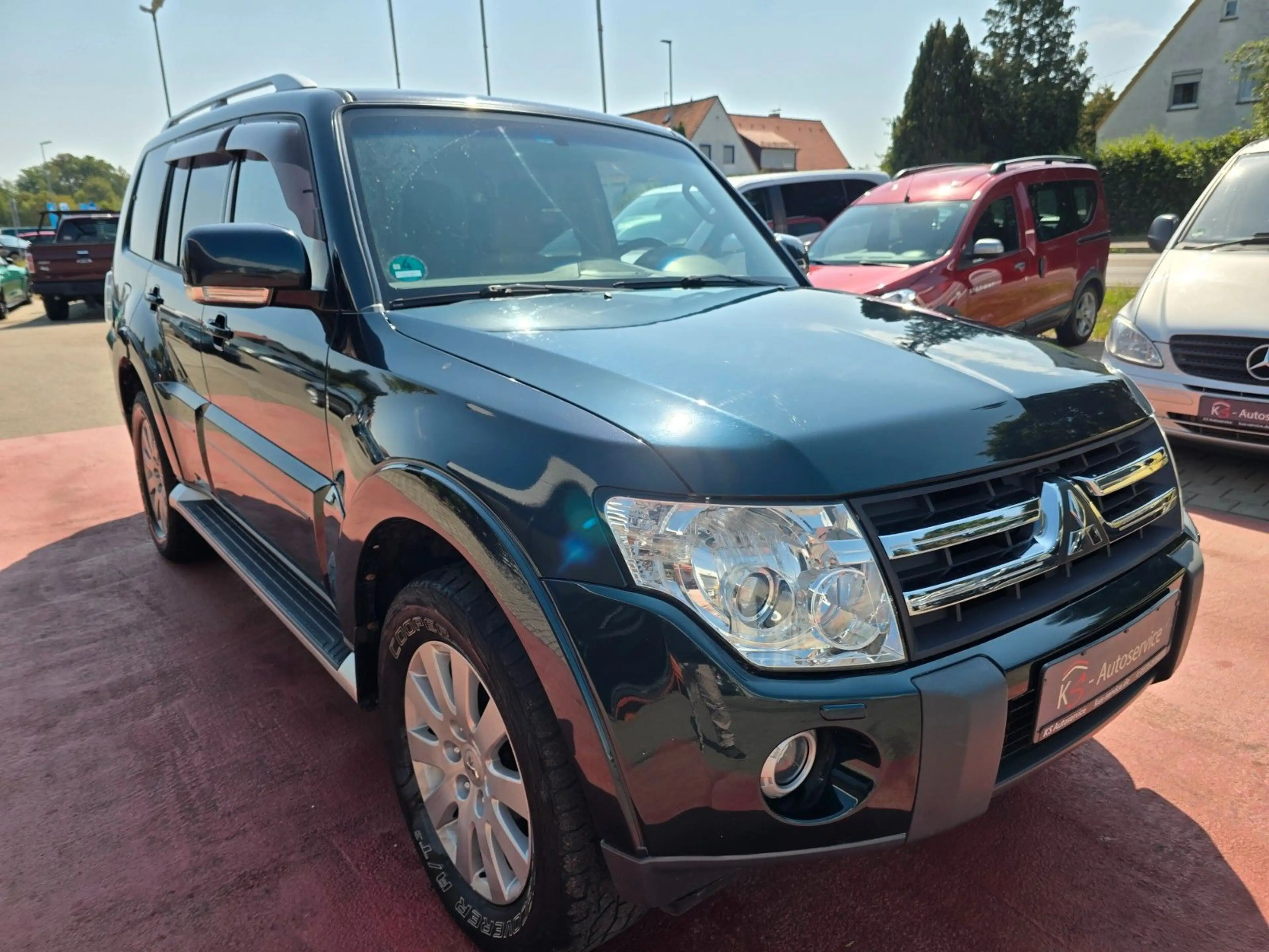 Mitsubishi Pajero 3.2 DI-D Instyle Pano/Navi/7-Sitzer — photo 14