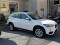 BMW X1 s Drive18d 150CV Advantage Blanc - thumbnail 2