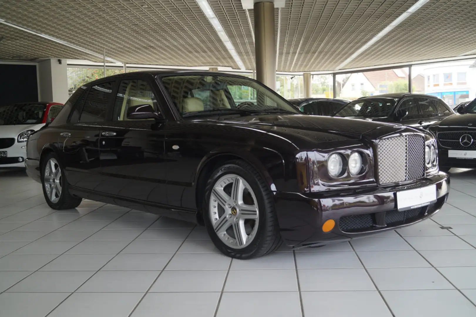 Bentley Arnage T V8 LEDER NAVI 19LM BLUETOOTH Фіолетовий - 2